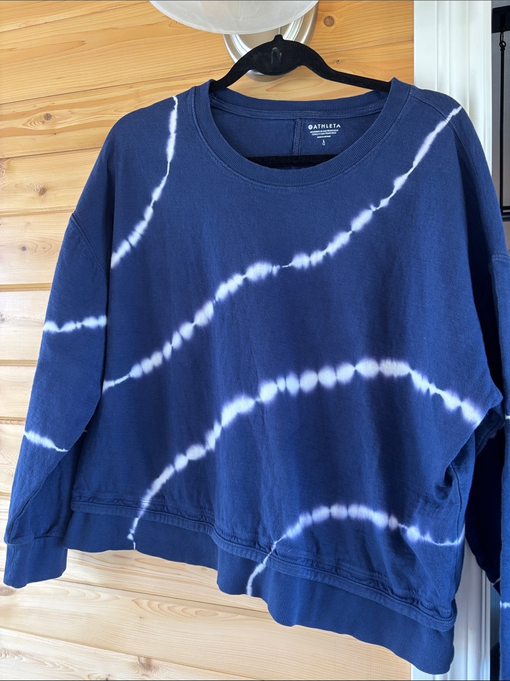 Athleta Navy Tie-Dye Crew Sweatshirt
